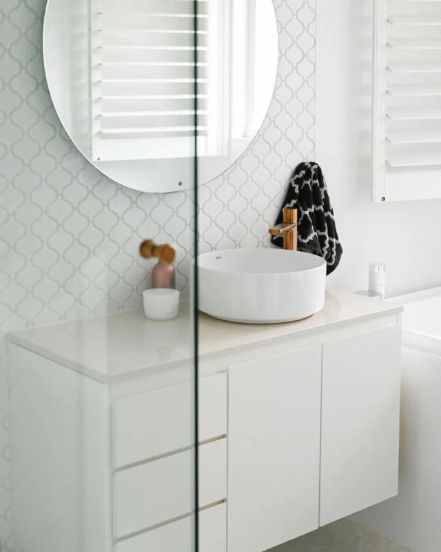 Pearl House on Tallows - Luxury Pet friendly Beachfront home with Pool Spa & Sauna - image 4