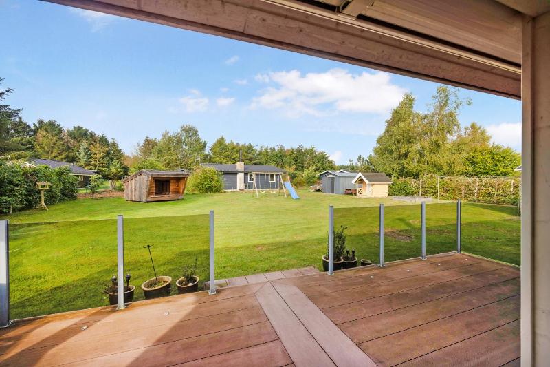 Lovely New Cottage Near Beach Forest And Town - image 15