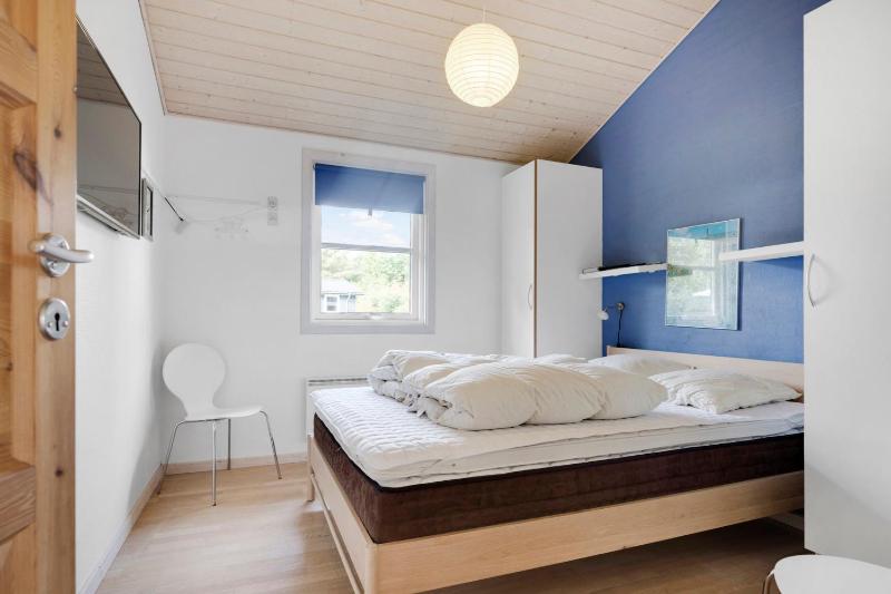 Lovely New Cottage Near Beach Forest And Town - image 8