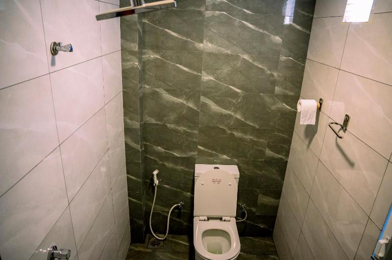 Trinco Green Inn Uppuveli - image 28