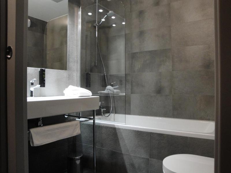Double room with Balcony Mont Blanc side image 1