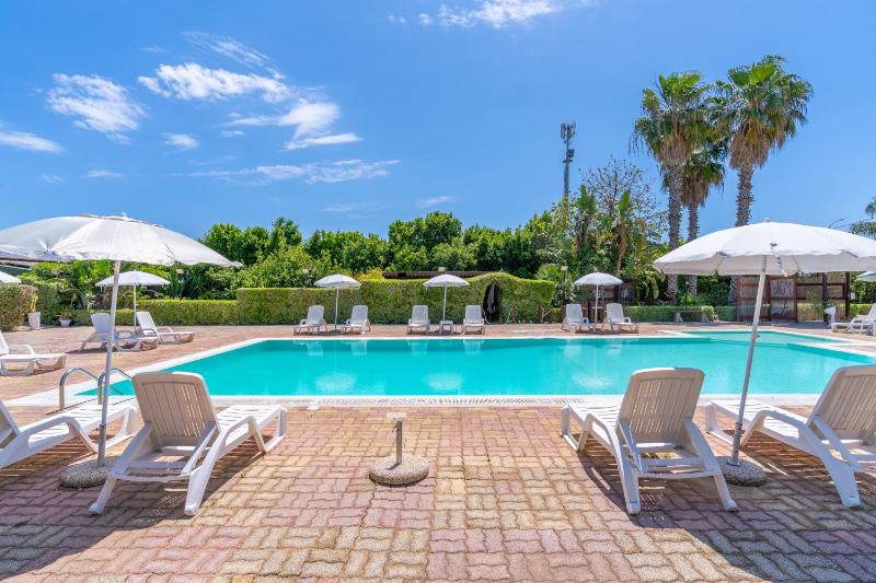 Pathos Retreat Pool and Garden - image 4