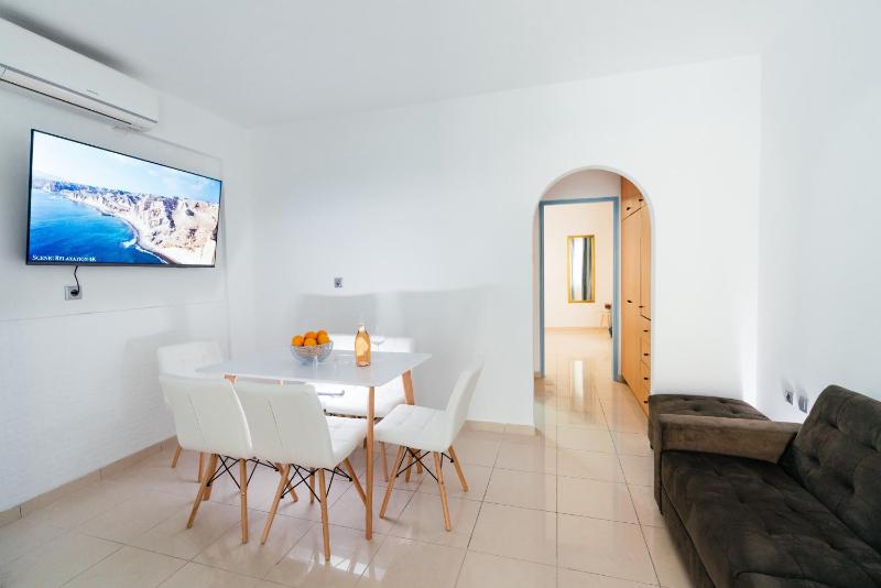 Excellent Central Apartment - Fira Town - image 7