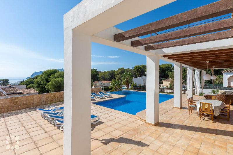 Villa Fustera by Abahana Villas - image 11