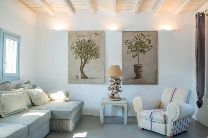 Aelia Paros Beachfront Villas-Member of My Villas Hospitality - image 21