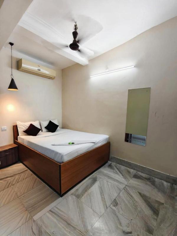 Nilay Guest House - image 4