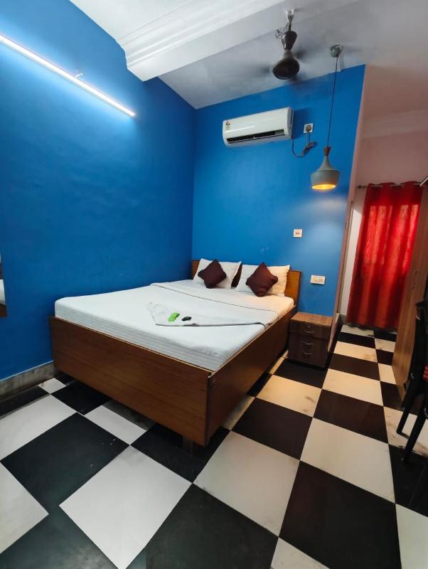 Nilay Guest House - image 15