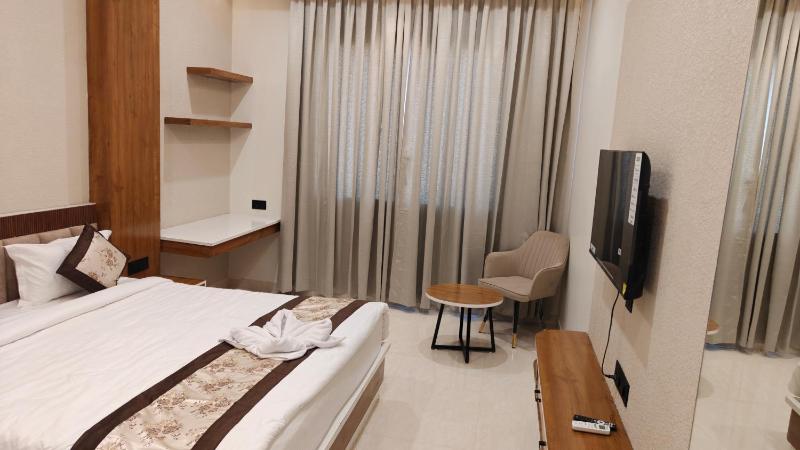 Hotel Akshara Inn - image 10
