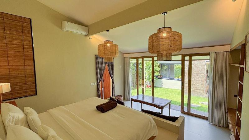 New 4BR Villa Peaceful Garden and Rooftop - image 22