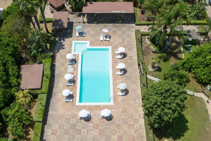 Pathos Retreat Pool and Garden - image 9