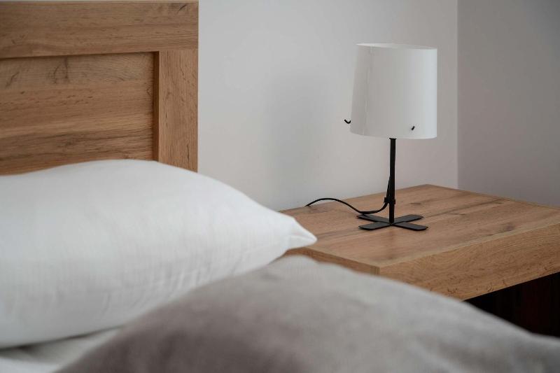 Spacious Apartment in Wrocław with Desk and Parking by Noclegi Renters - image 21