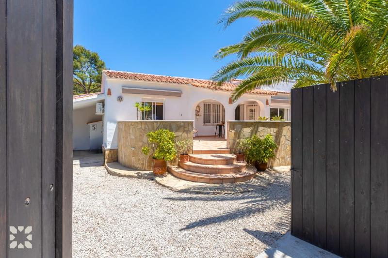 Villa Taina Iti by Abahana Villas - image 25
