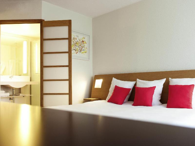 Novotel Lille Centre Gares - image 26