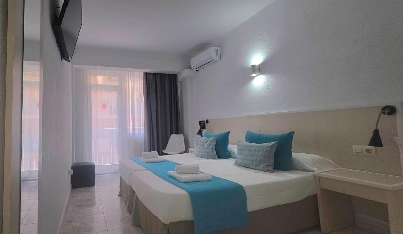 Hotel Teide - image 43