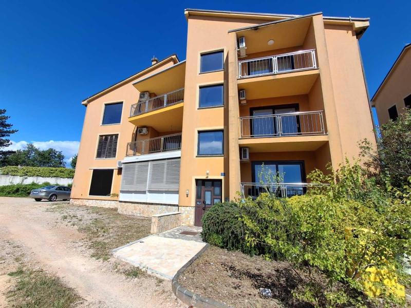 Apartmen Luna by El-PI Tours - image 12