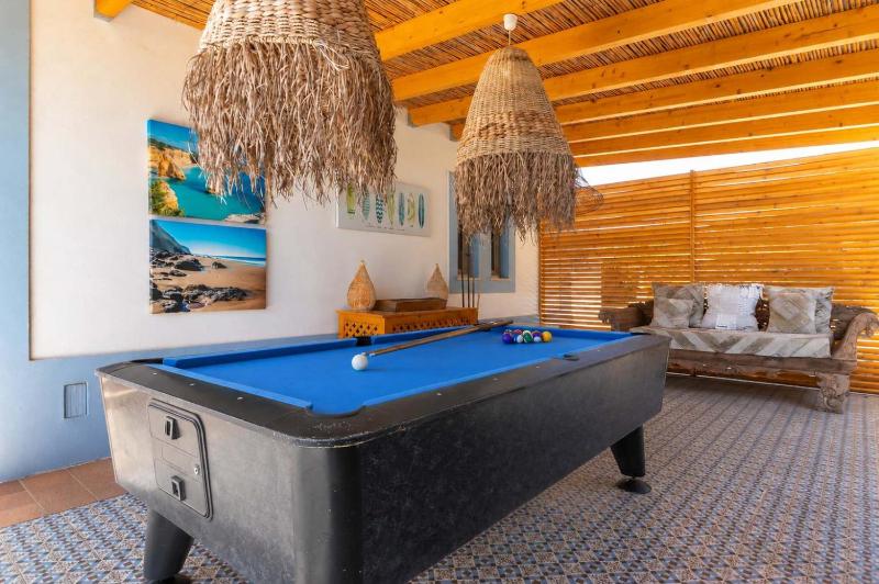 Casa Polgoda luxury villa with ocean views - image 34