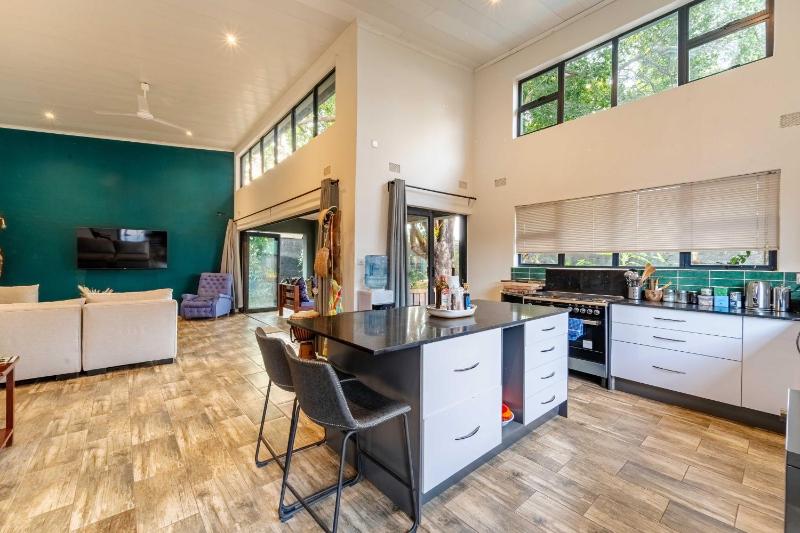 Wild Villas - image 9
