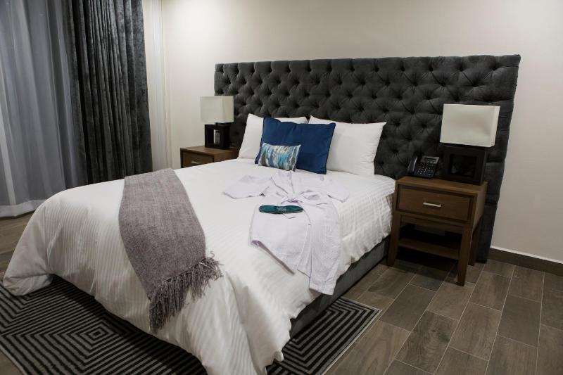 Suites Rio Elba - image 24