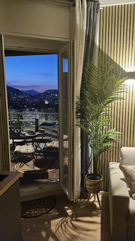 10 Floor Apartments by Quokka 360 - Como City View & Parking - image 27