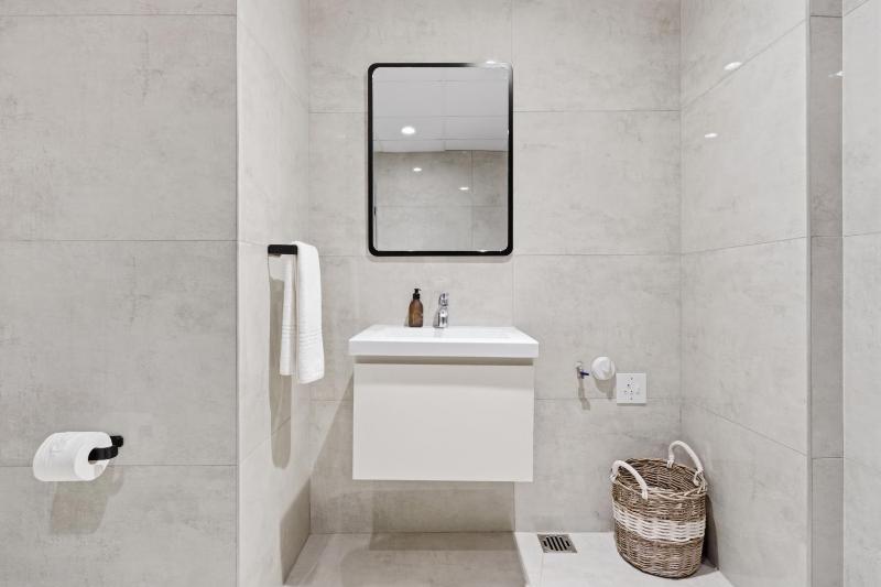 Ridgeside Residence 8 - image 13