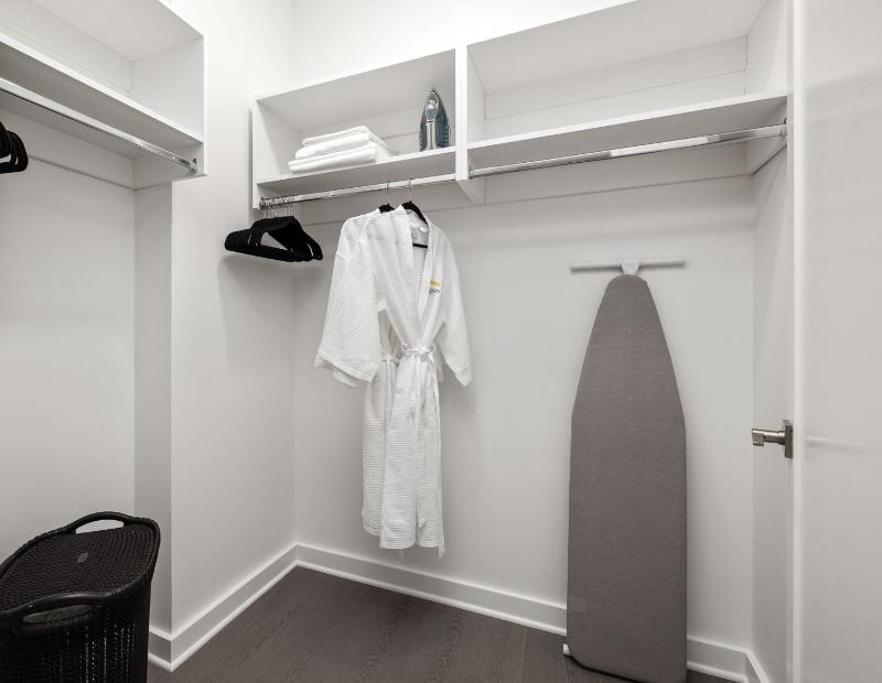 16th Floor - Regal Retreat - image 32