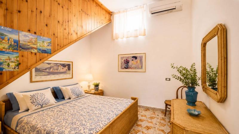 AMORE RENTALS - Casa Raffi - image 12