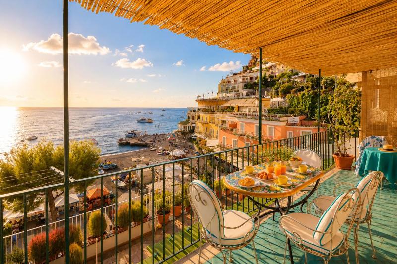 AMORE RENTALS - Casa Raffi - image 21