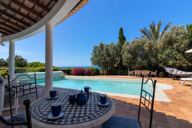 Casa Polgoda luxury villa with ocean views - image 35