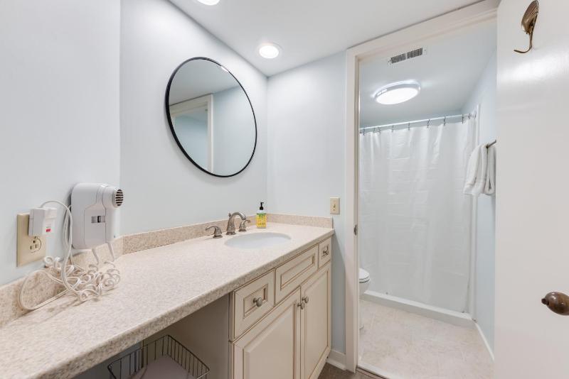1715 Shelter Cove Villa - image 33