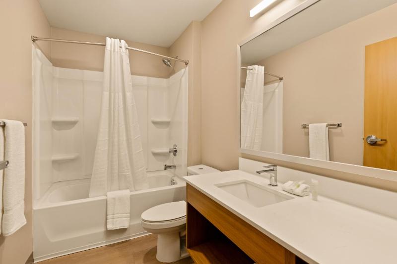 LivAway Suite Tucson - image 6