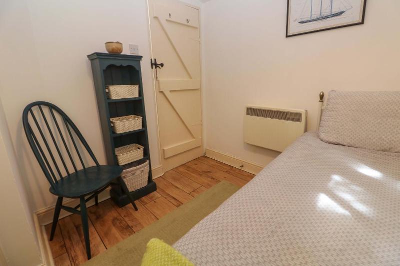 May Cottage - image 9