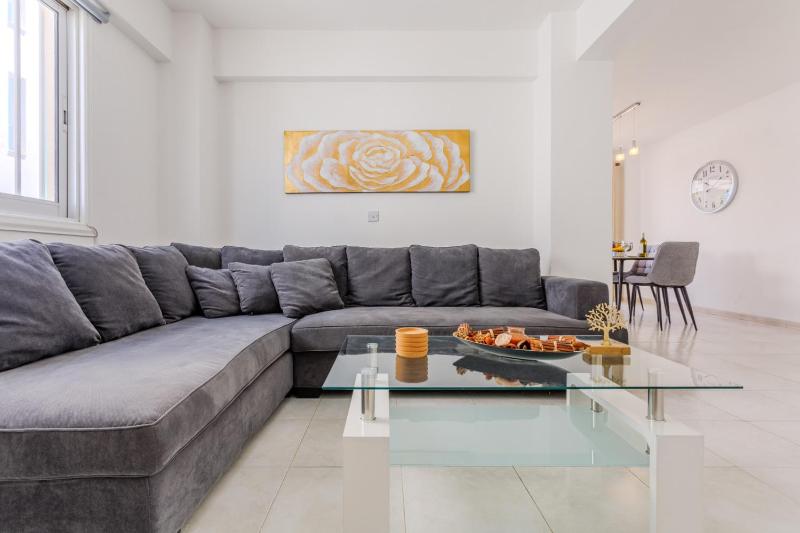 TelMar Central Avenue Stay - image 1