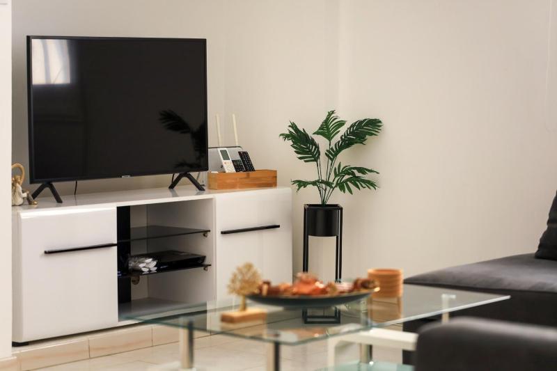 TelMar Central Avenue Stay - image 10