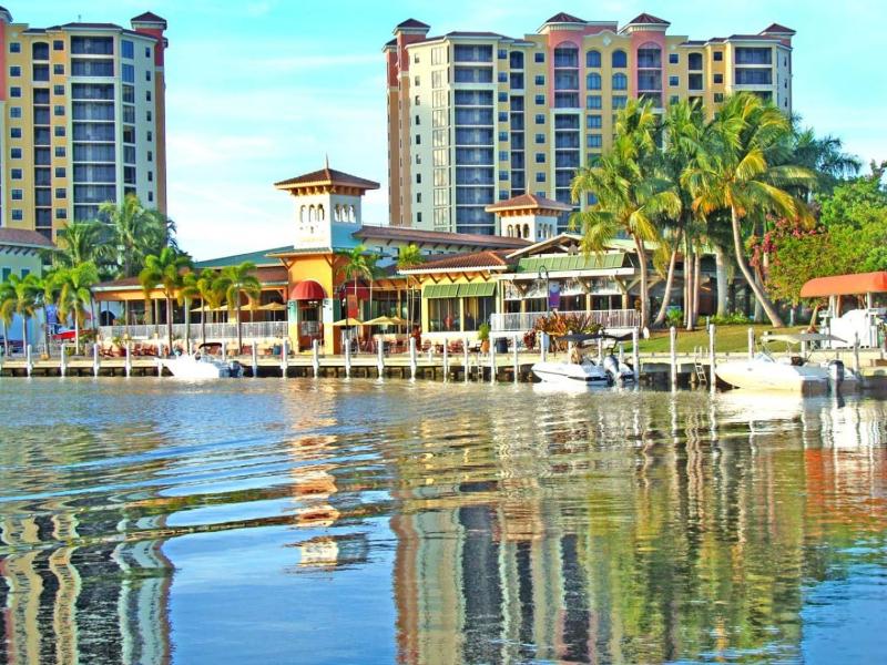 Waterfront Cape Coral Pool Villa I Gulf Access I Kayaks - image 40