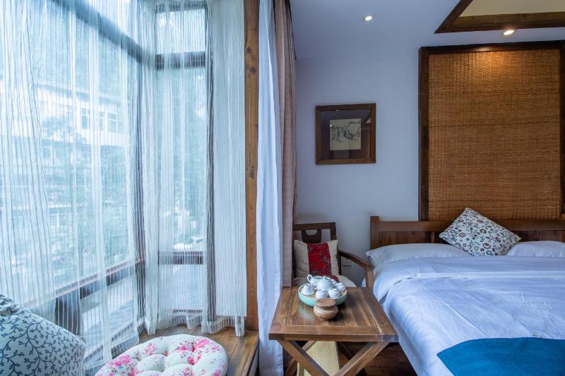 Zhangjiajie Cloudscape Courtyard Hotel-Vegan Available Chinese Retro StyleTea Culture Experience Free Breakfast Travel Guide& Book TicketsFriendly HostOrient esthetics - image 35