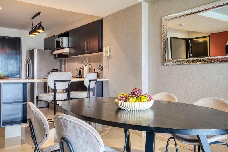 Designer 2BR in Polanco Two King Beds with Pool & Gym - image 41