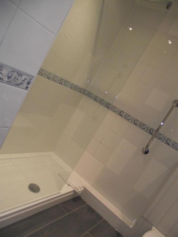 Double Room image 4