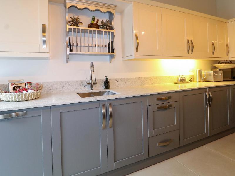 The Beach House - image 38