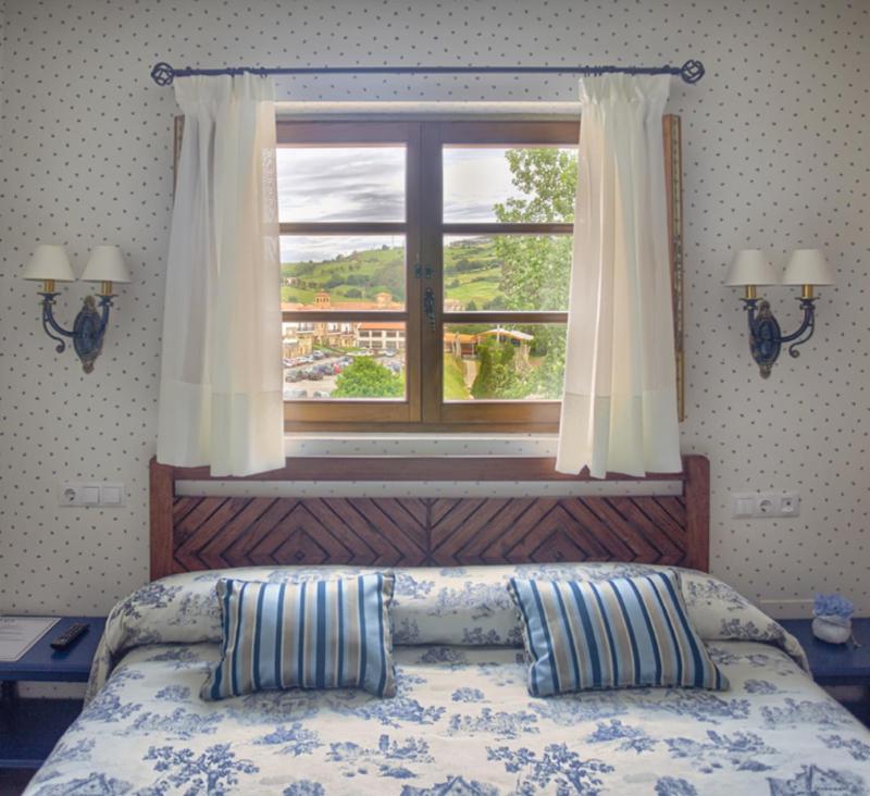 Triple Room image 1