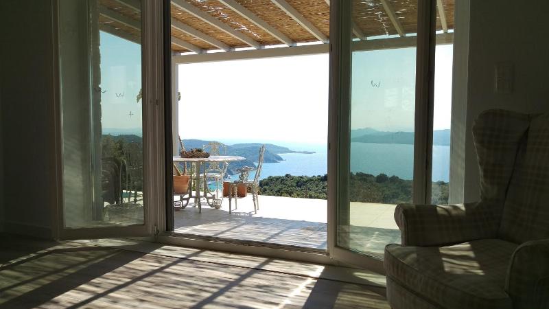Luxury villa in Kechria - image 6