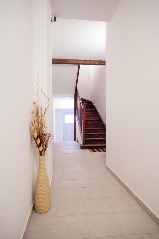 Deluxe Apartment with Terrace image 2