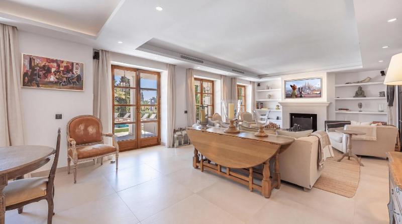 VACATION MARBELLA I Villa White Orchid Palatial Villa Private Heated Pool Prime Golf Valley Location Minutes from Puerto Banus Luxury Interiors Outdoor Fire Pit Lounge - image 2