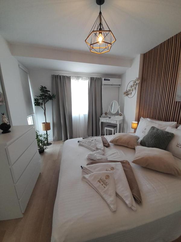 Lazuli Beachfront Sea View Ap 37 - image 3