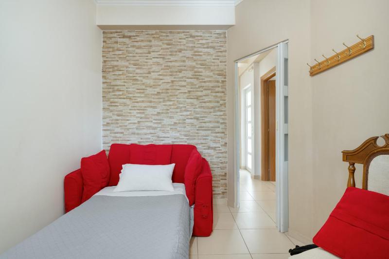 Happy Holidays Messinia - image 7
