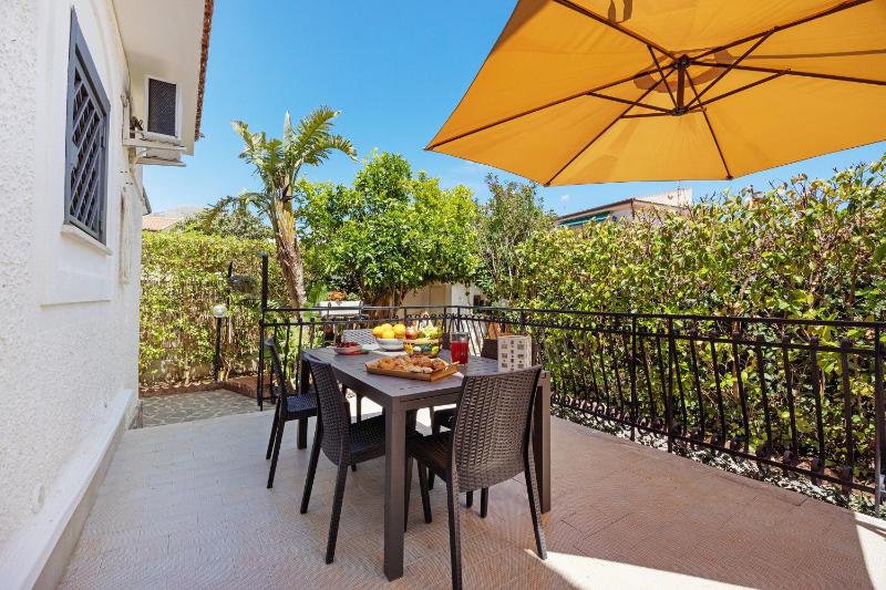 Villa Alex Relax E Mare - image 22