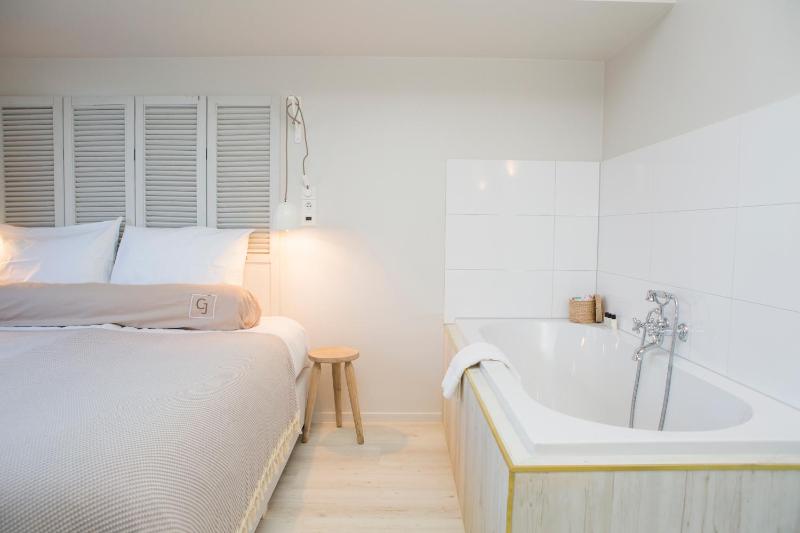 Junior Suite image 1