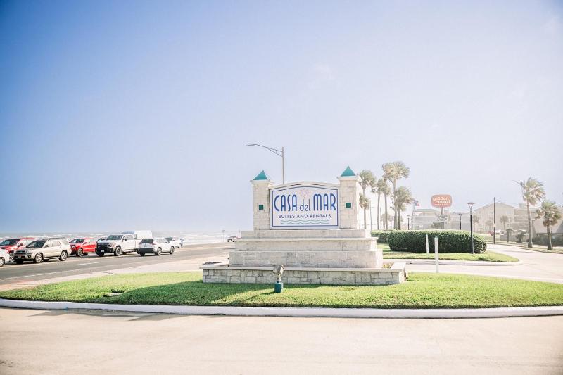 Blue Pearl Beachfront Condo at Casa de Mar - image 19