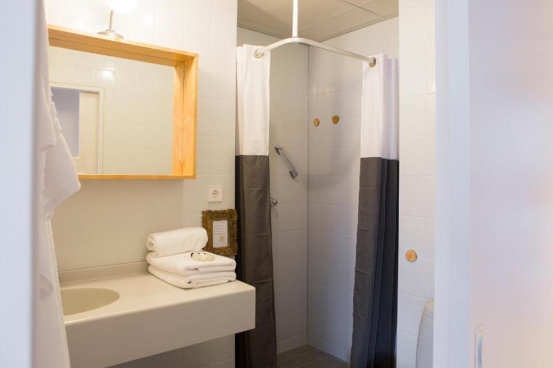 Superior Double Room image 3