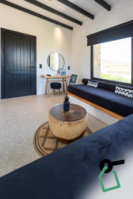 Hotiday Suites Mykonos - image 13