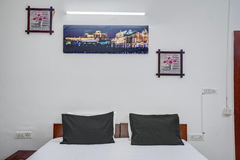 Hotel O Hotel Shakun Palace - image 7
